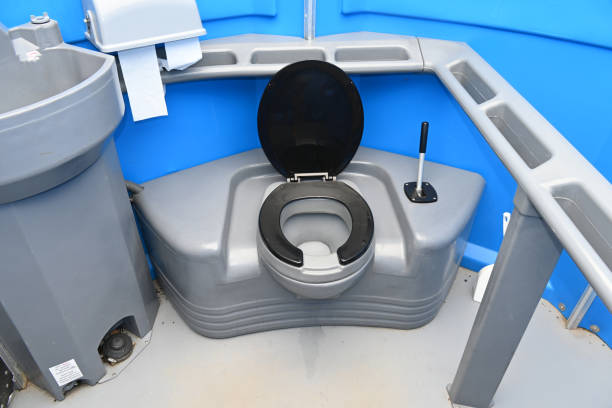 Best Portable restroom trailer rental  in Brenham, TX